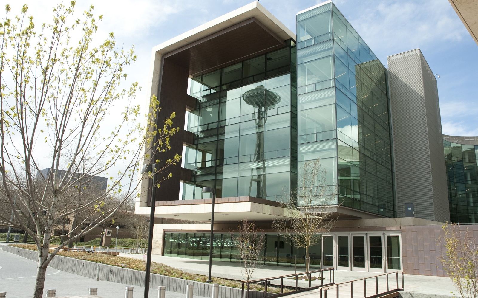 Bill & Melinda Gates Foundation Headquarters – Seattle Campus with reflection of Space Needle