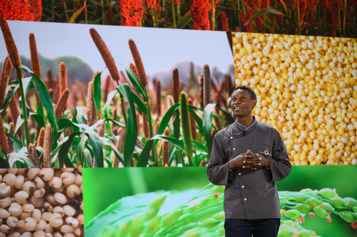 Chef Pierre Thiam speaks onstage at Goalkeepers 2022. ©Gates Archive/Mike Lawrence